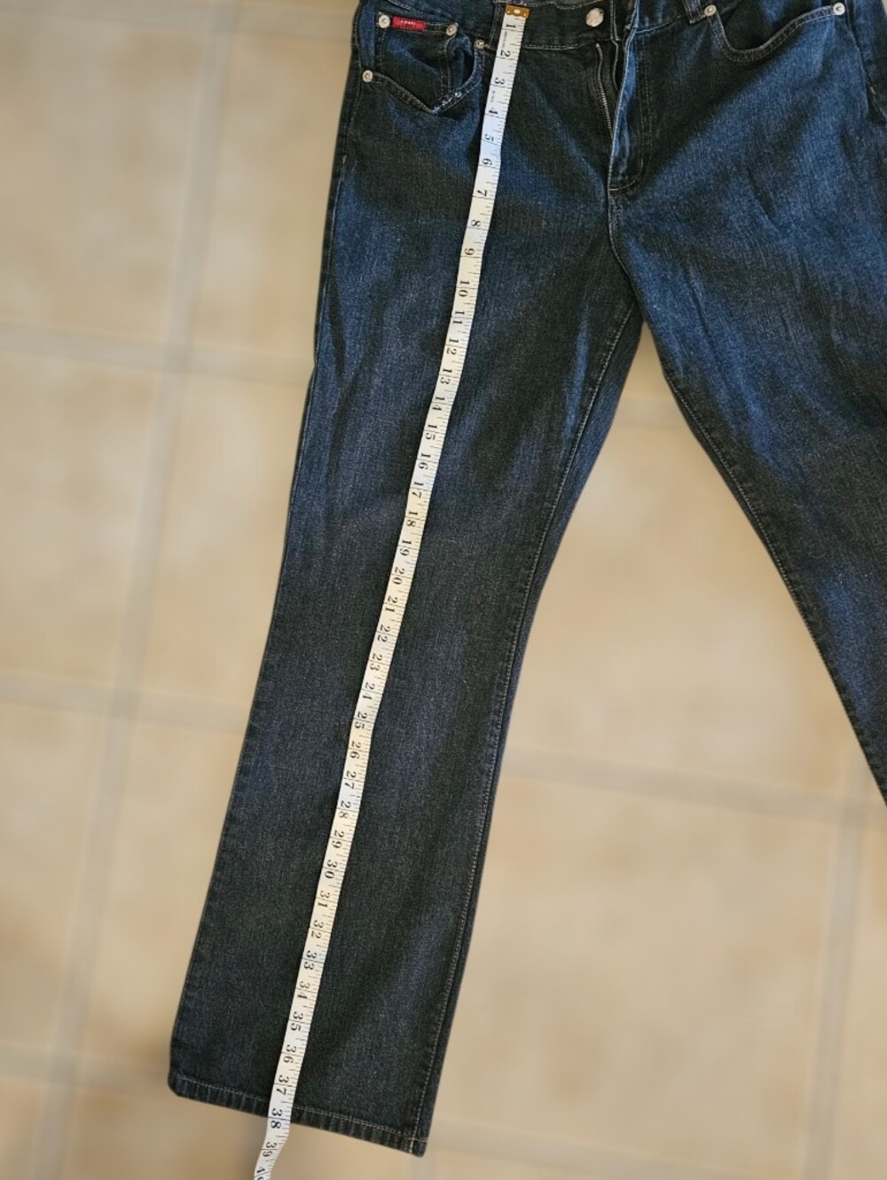 CHAPS Classic Dark Wash Straight-Leg Jeans - Picture 5 of 5